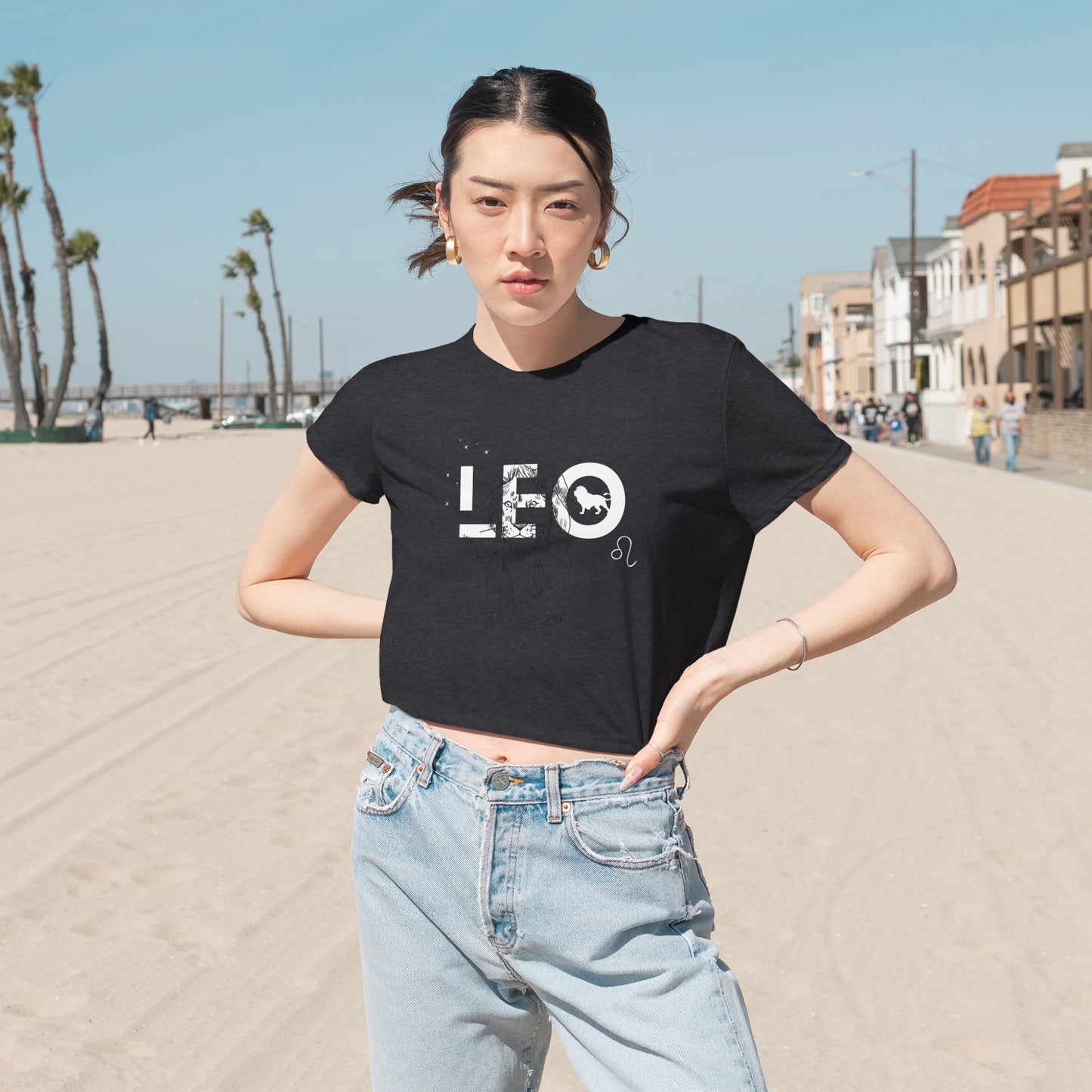 Leo Cropped Tee